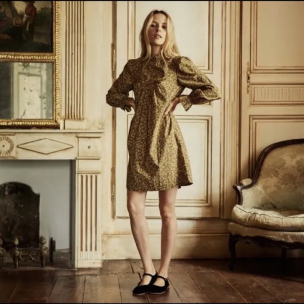 NWOT Doen Marabella Dress in Gold Winter